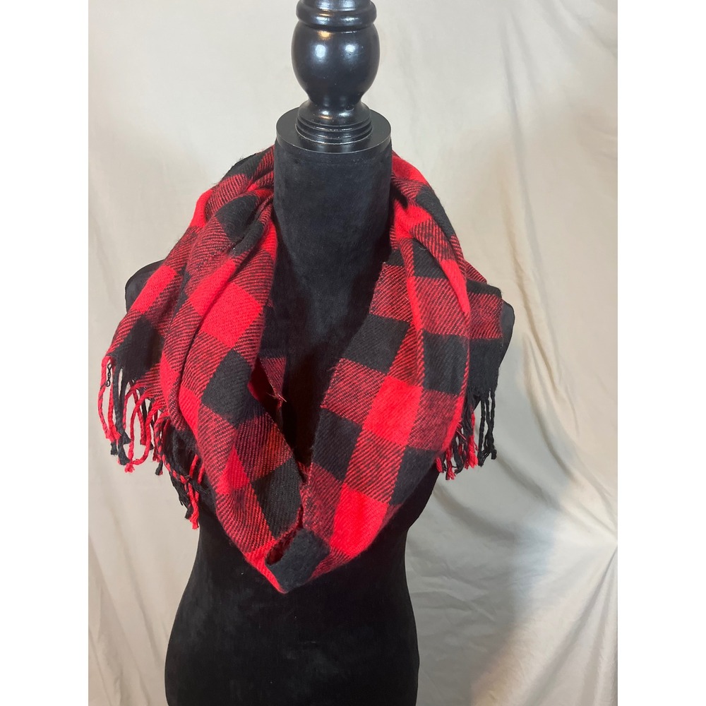 Red Black Buffalo‎ Plaid Fringed Scarf Checkered Winter Wrap